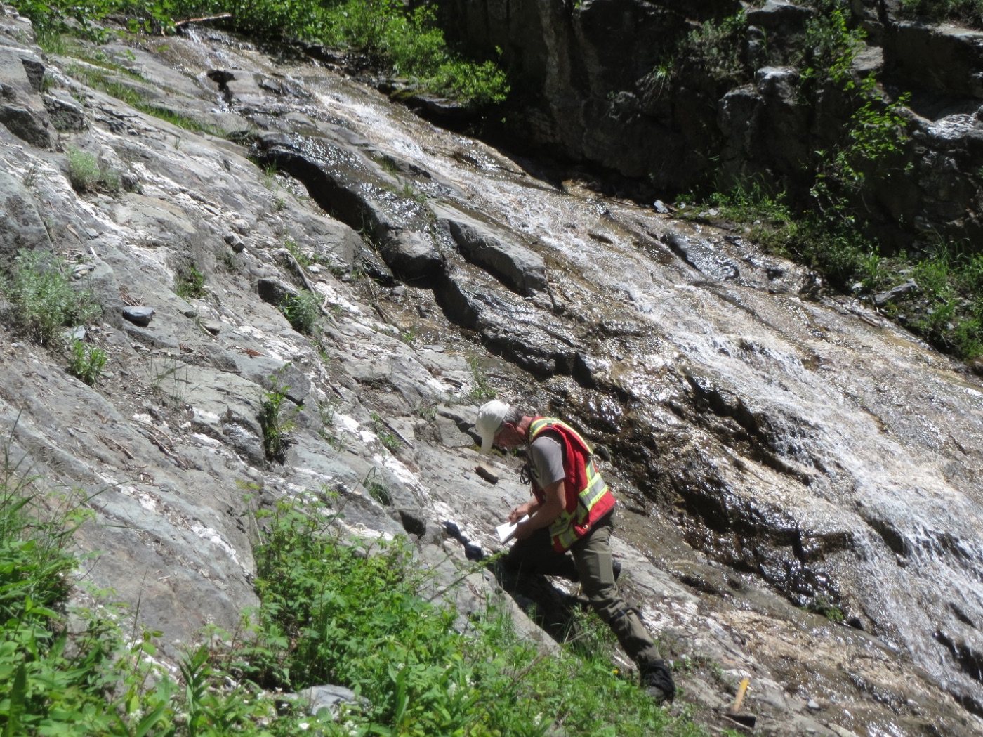 Beyond's Sr. Geologist, Paul Baxter, mapping and sampling at the Fenwick Sill